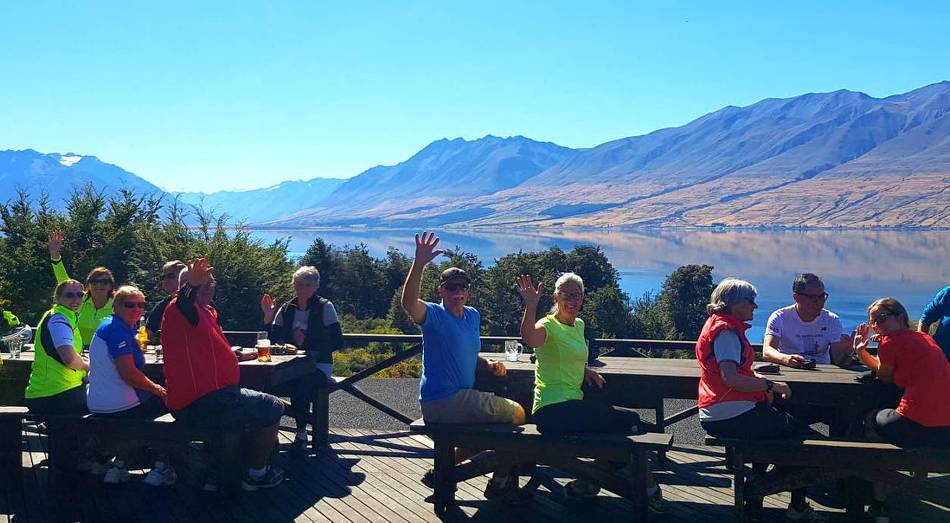 Stopping for lunch at Lake Ohau Lodge on the Alps 2 Ocean Cycle Trail |  <i>Tim de Jong</i>
