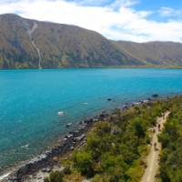Cycling alongside Lake Ohau | Daniel Thour