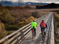 Crossing bridge on Otago Rail Trail |  <i>Colin Monteath</i>