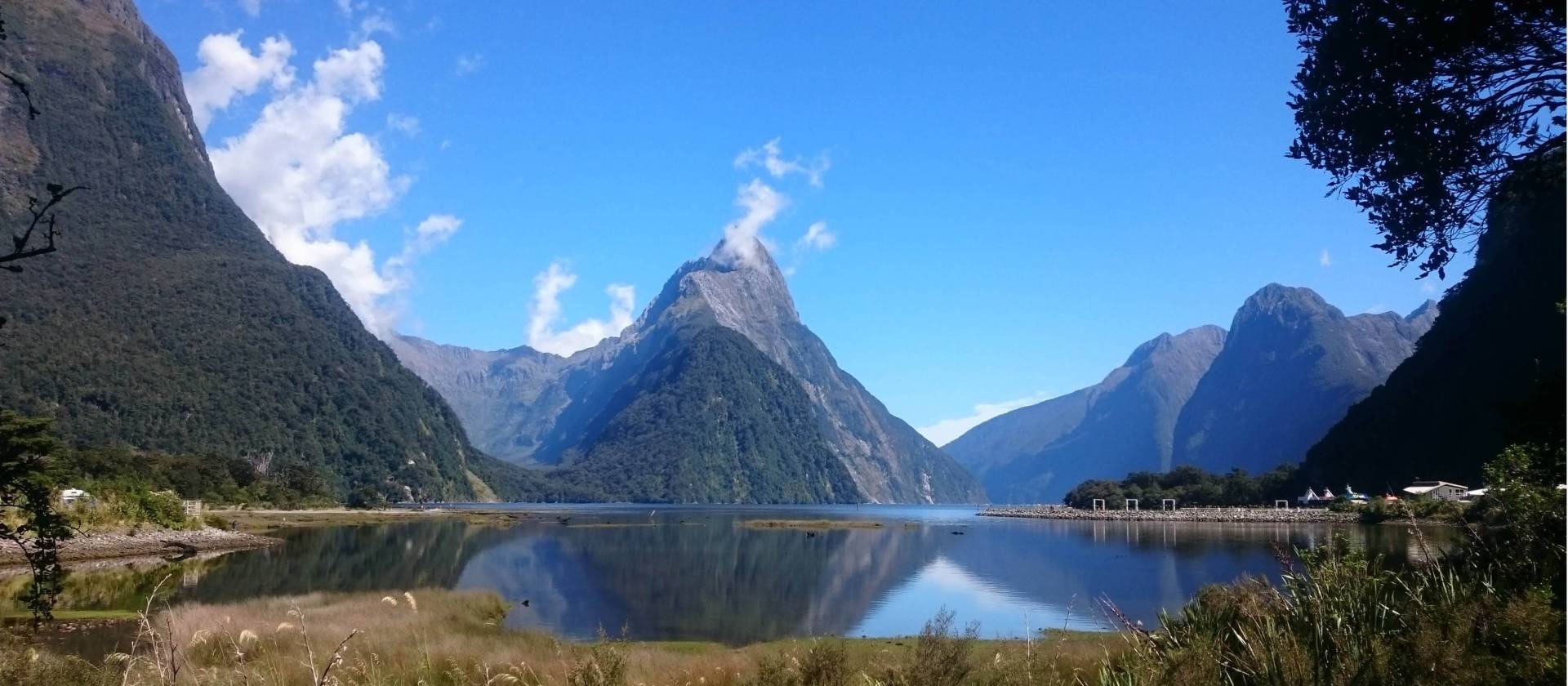Tranquil beauty of Milford Sound | Alain Goerens