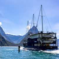 Experience Piopiotahi, the Milford Sound - a truly remote paradise! Stay aboard the Milford Mariner, sailing in the most remote regions of Aotearoa New Zealand. | Izzi Barton
