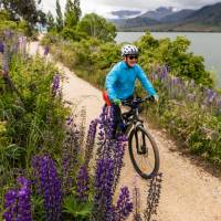 Cycling lakeside on the Alps to Ocean trail | Lachlan Gardiner