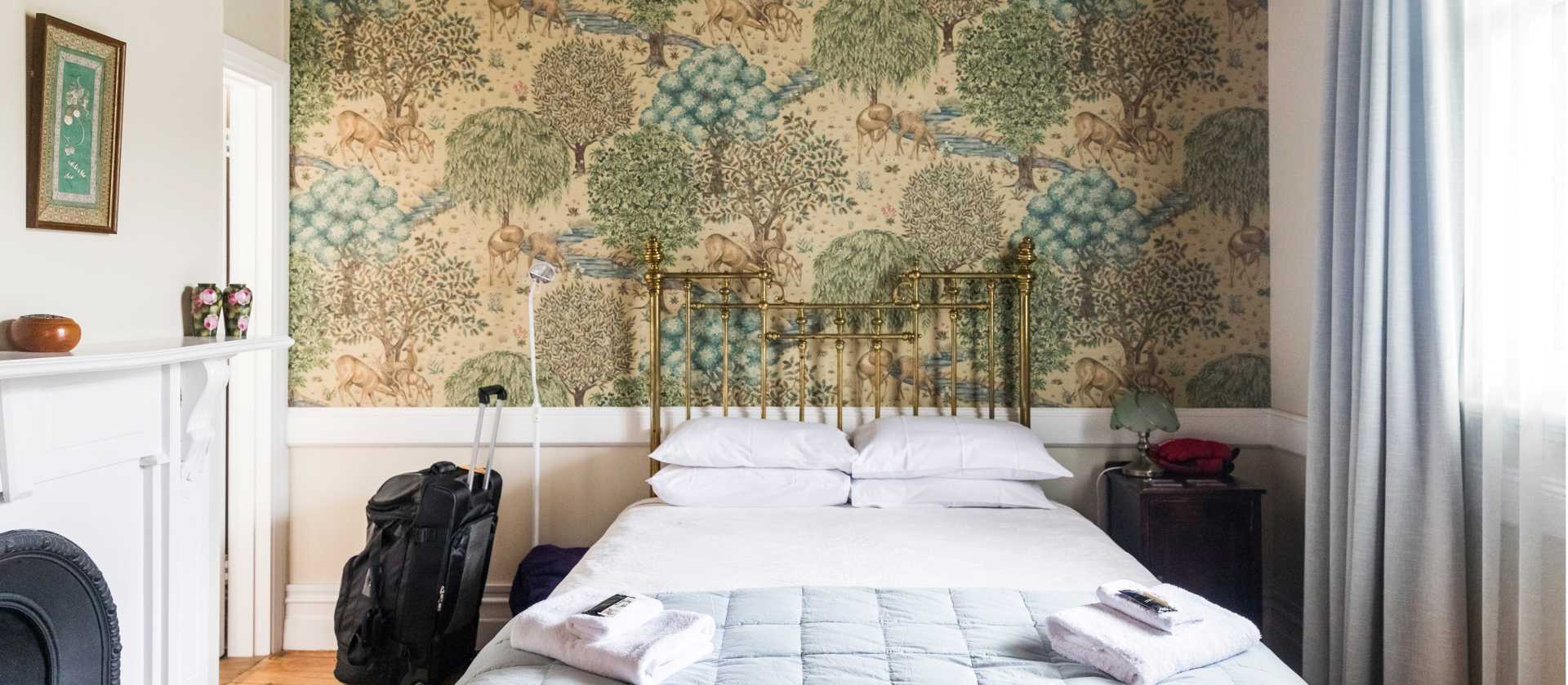 Dunstan House | Accommodation | Lachlan Gardiner