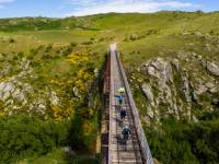 Cycle across historic bridges and viaducts |  <i>Lachlan Gardiner</i>