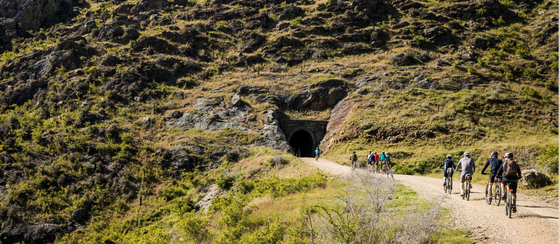 Discover historic tunnels along the trail | Lachlan Gardiner