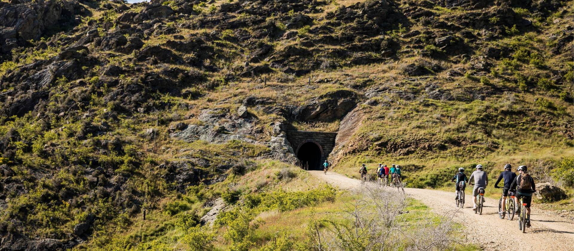 Discover historic tunnels along the trail | Lachlan Gardiner