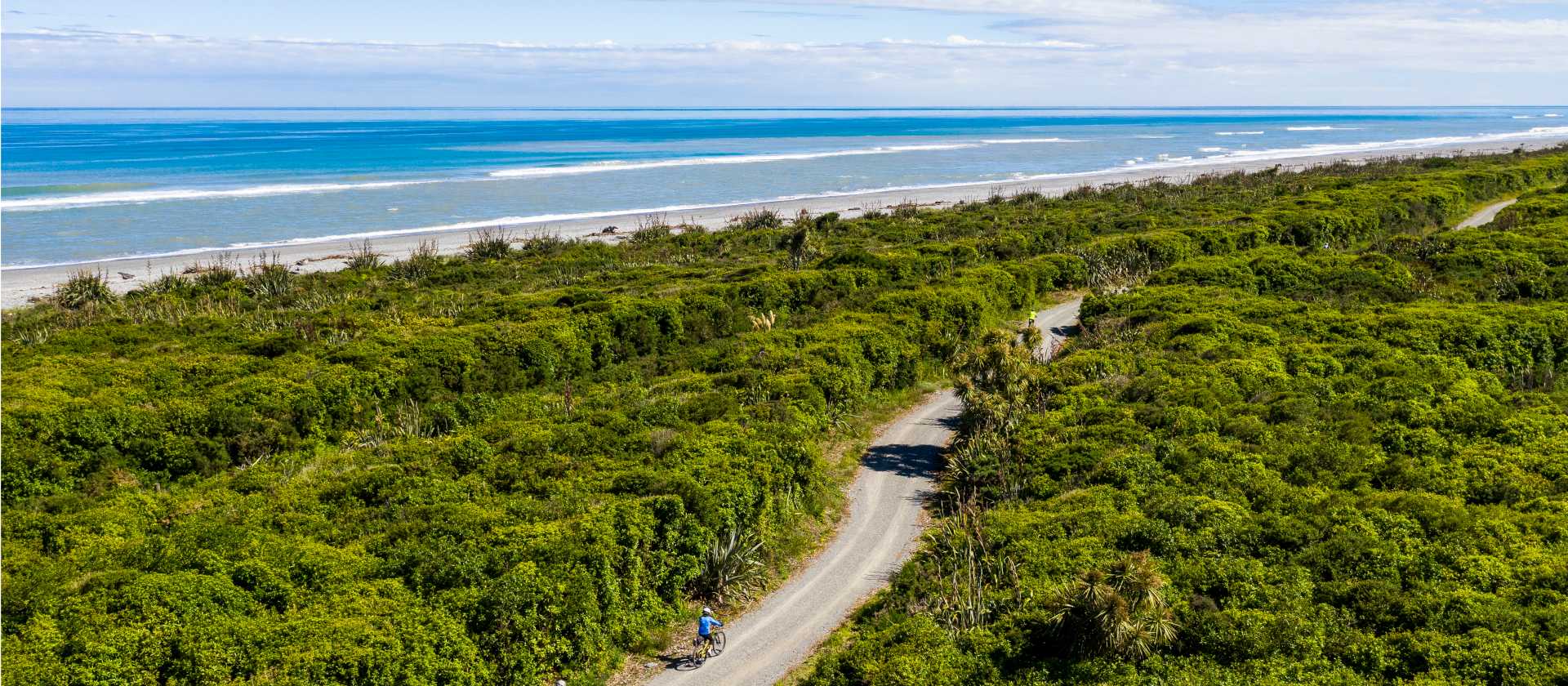 The Tasman Sea from above | Lachlan Gardiner