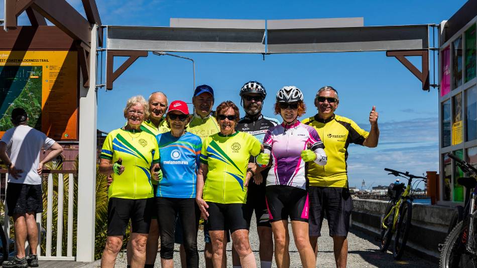 Celebratiions at the finish line in Greymouth |  <i>Lachlan Gardiner</i>