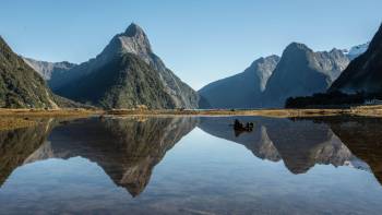 new zealand south island walking tours