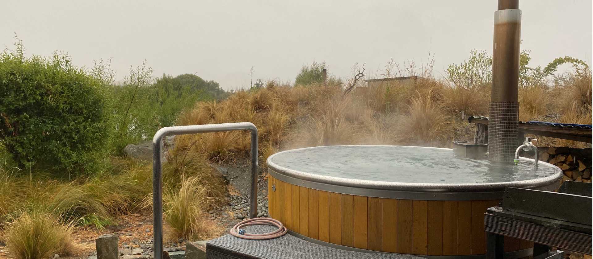 A relaxing end to the day at the Omarama Hot Tubs. Would highly recommend. | Elaina Culbert