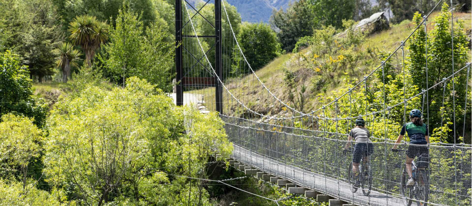 Riders cycling the Queenstown Trails throughout the South Island | Geoff Marks