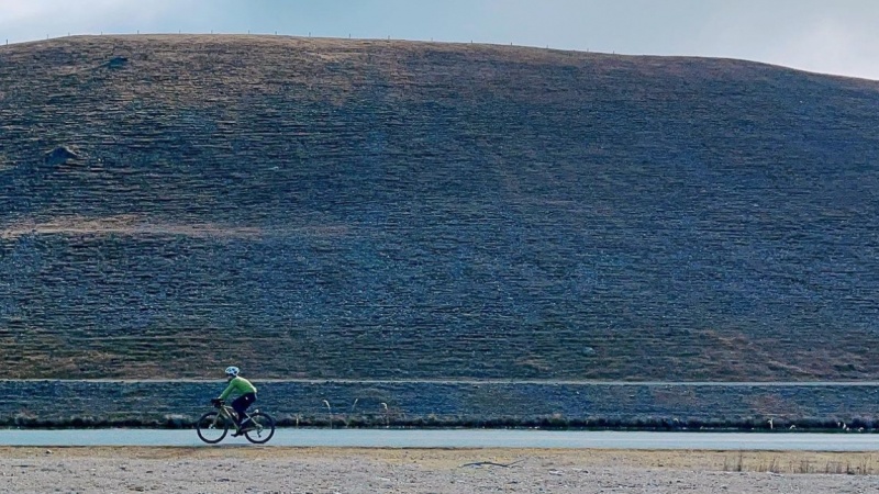 Cycling in New Zealand |  <i>Henry</i>