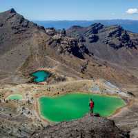 Vividly-coloured volcanic lakes at Tongariro Alpine Crossing | Camilla Rutherford