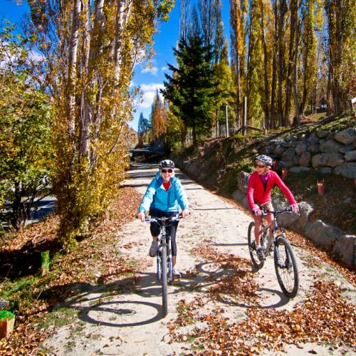 Enjoying the Queenstown Trails