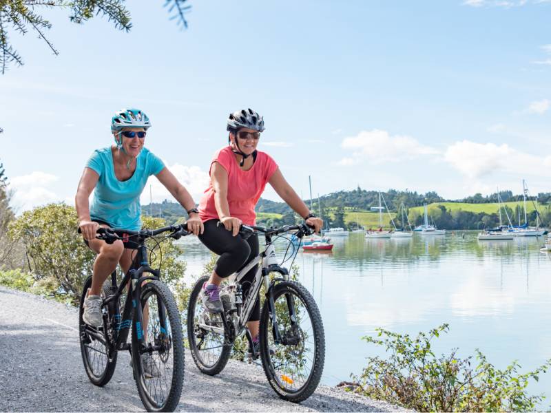 Cycling the easy trails next to the harbour |  <i>Ruth Lawton Photography</i>