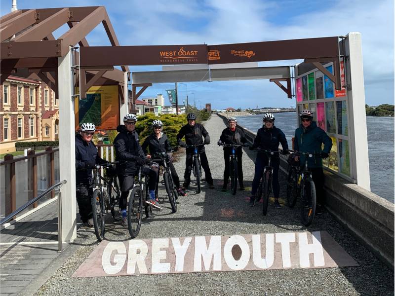 Greymouth Finish Line! |  <i>Lisa Drysdale</i>