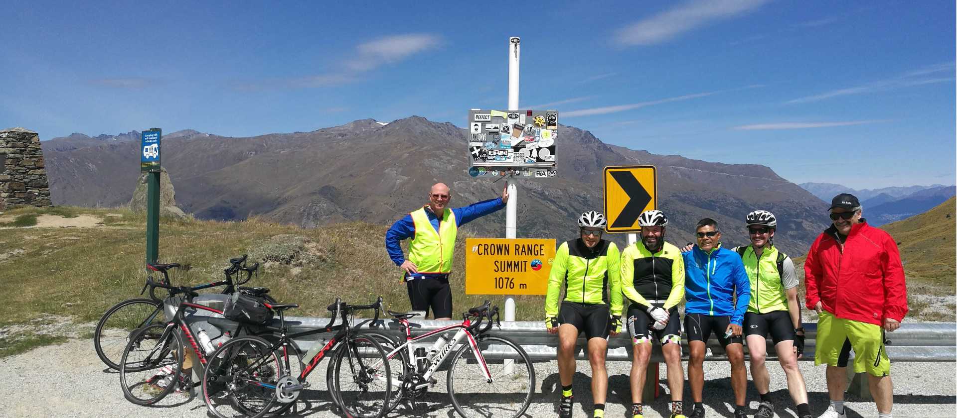 Top of the Crown Range - the highest main road in NZ | Stef Woodward