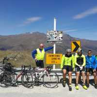 Top of the Crown Range - the highest main road in NZ | Stef Woodward