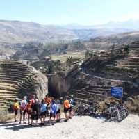 Cyclists admire the views at Colca Canyon | Louise Vargaya Conza