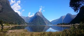 Tranquil beauty of Milford Sound | Alain Goerens